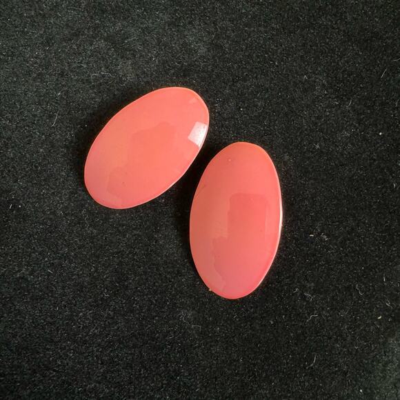 Vintage 80s 90s large‎ oblong metal pastel pink earrings - Picture 1 of 3